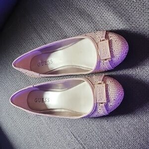 Guess women flat shoes